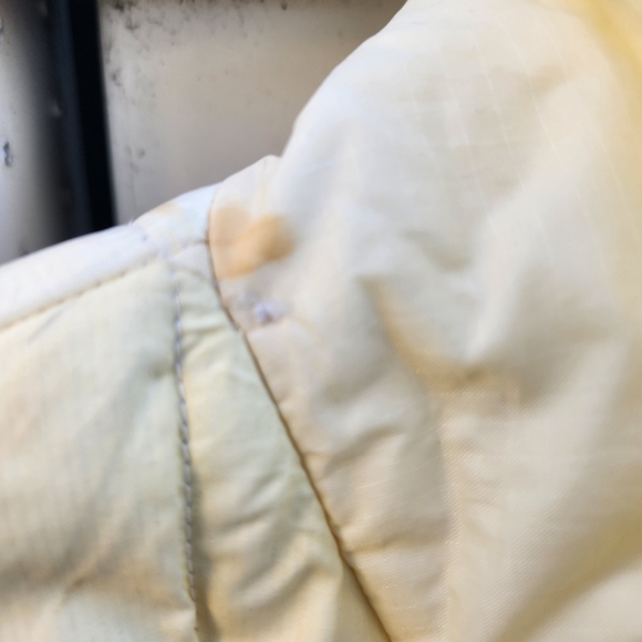 Guess Puffer/ Bubble Coat Used Size L - Picture 6 of 15